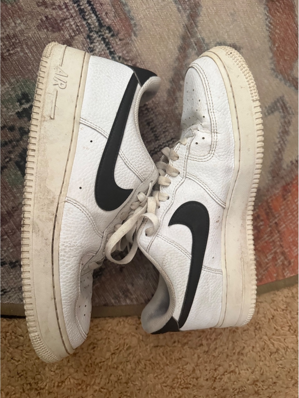 Nike shoes Air Force size 9 2007 men’s size 9